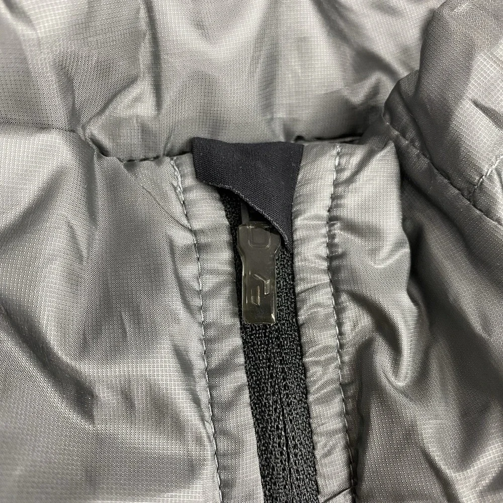 Peak Performance Alum Vest Mens Size XXL Grey Black Hybrid Hooded Puffer Running - Picture 4 of 14